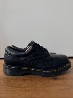 Doc Martens Size 8 Mens 9 Womens Leather Shoes Dr Martens